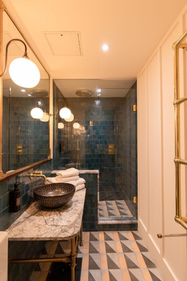 Townhouse Suite